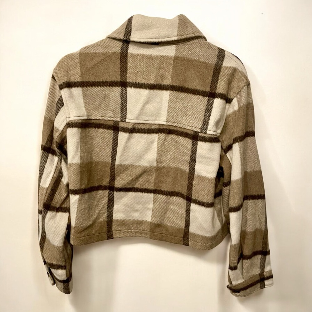 Love Tree Cream Plaid Shacket Jacket Size S - Picture 8 of 11